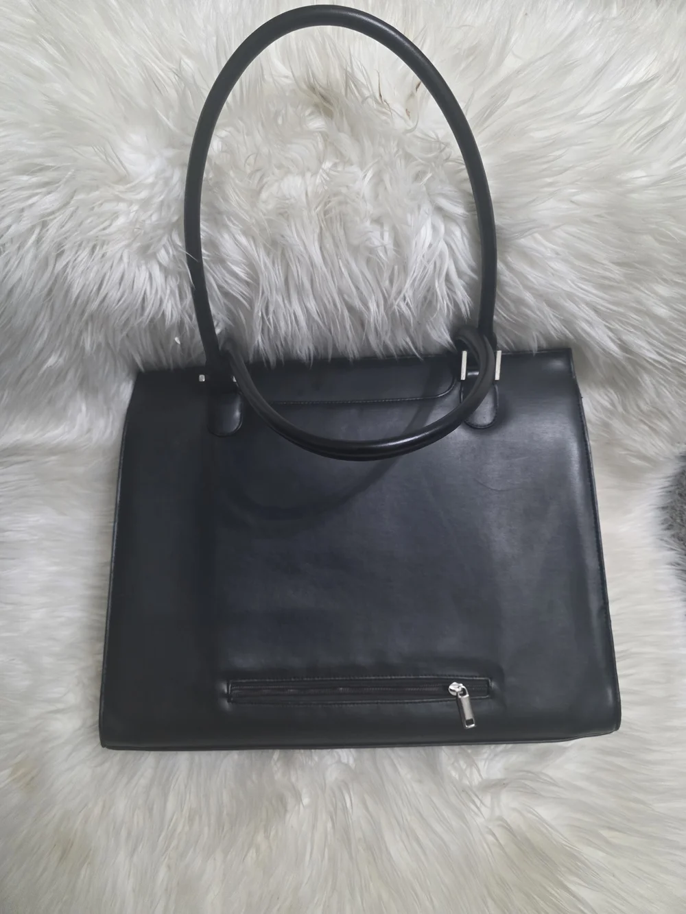 Classic Black Leather Tote Bag - Elegant Work & Everyday Carry